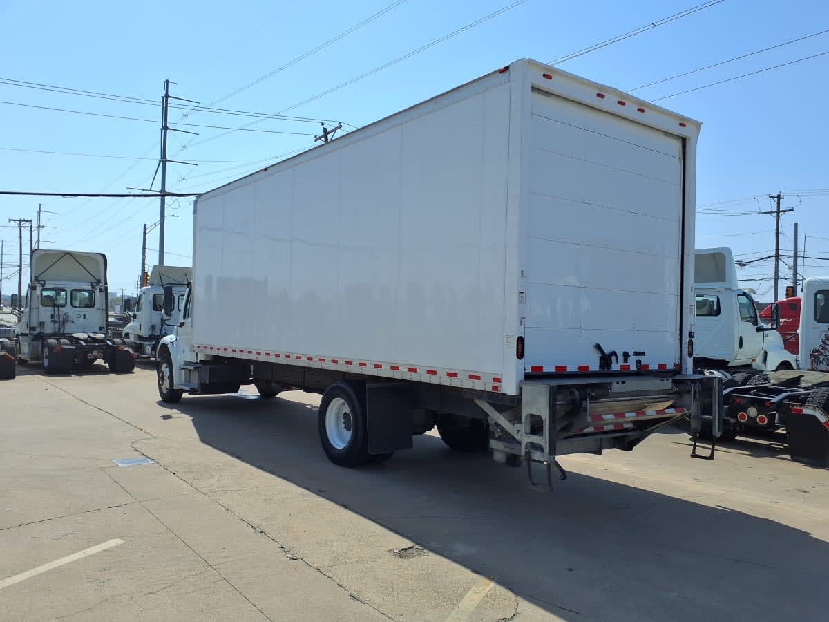 2020 Freightliner/Mercedes M2 106 238307