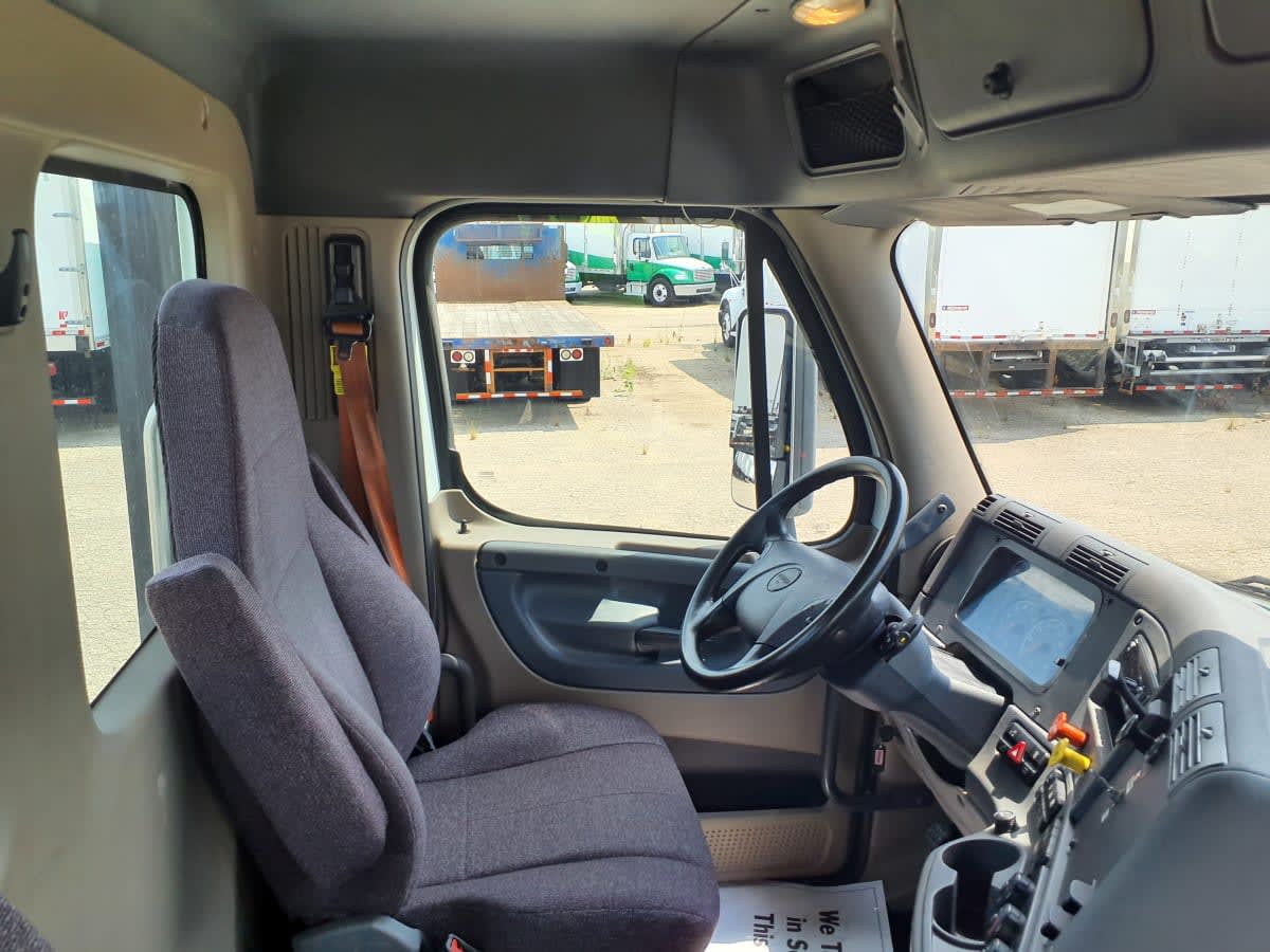 2020 Freightliner/Mercedes CASCADIA 125 238340