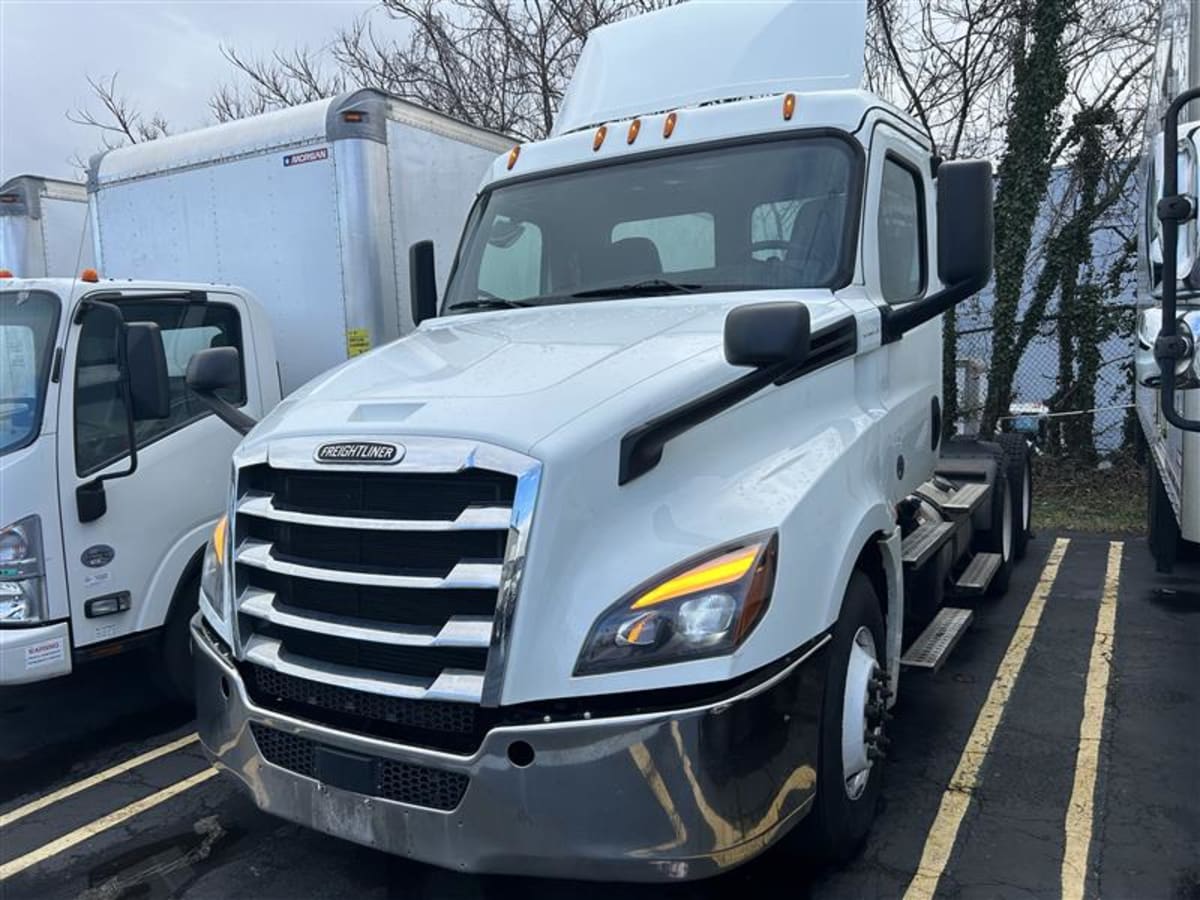 2020 Freightliner/Mercedes NEW CASCADIA PX12664 239031