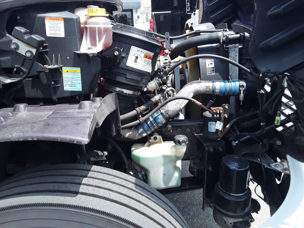 2020 Freightliner M2 106 239067