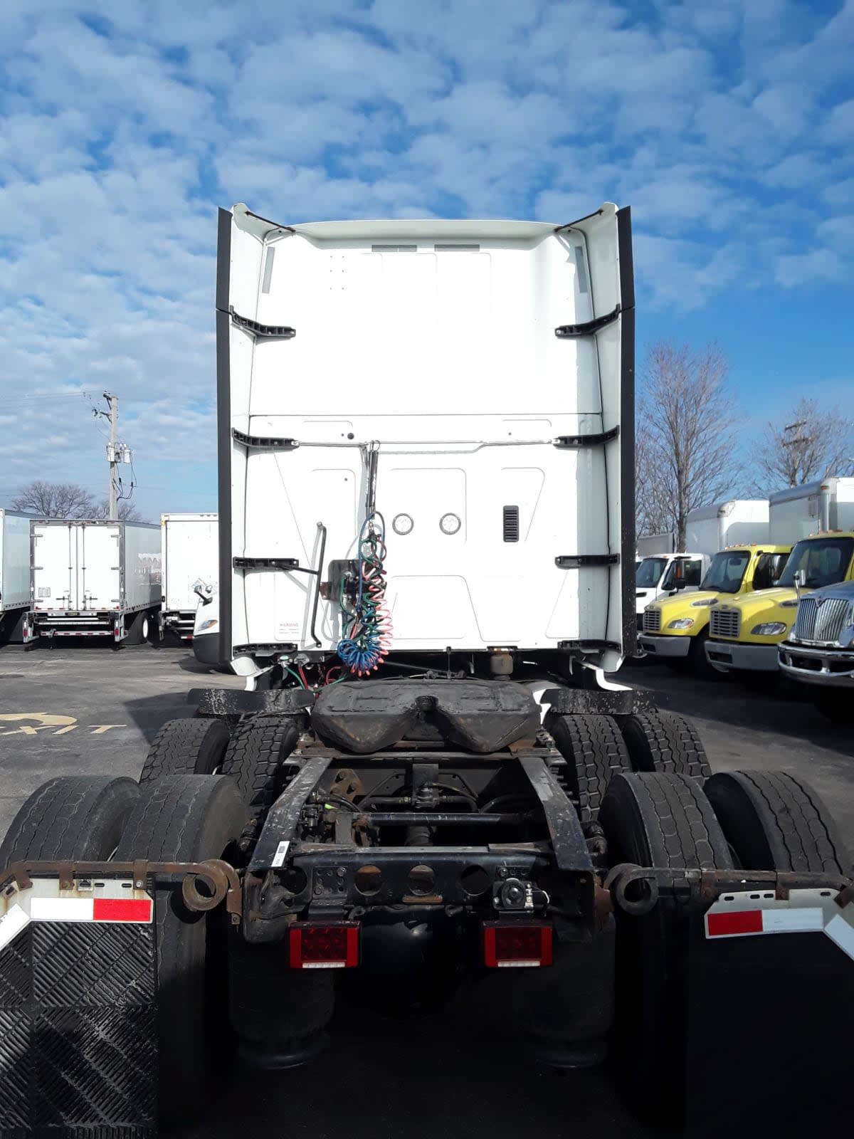 2020 Navistar International LT625 SLPR CAB 239596