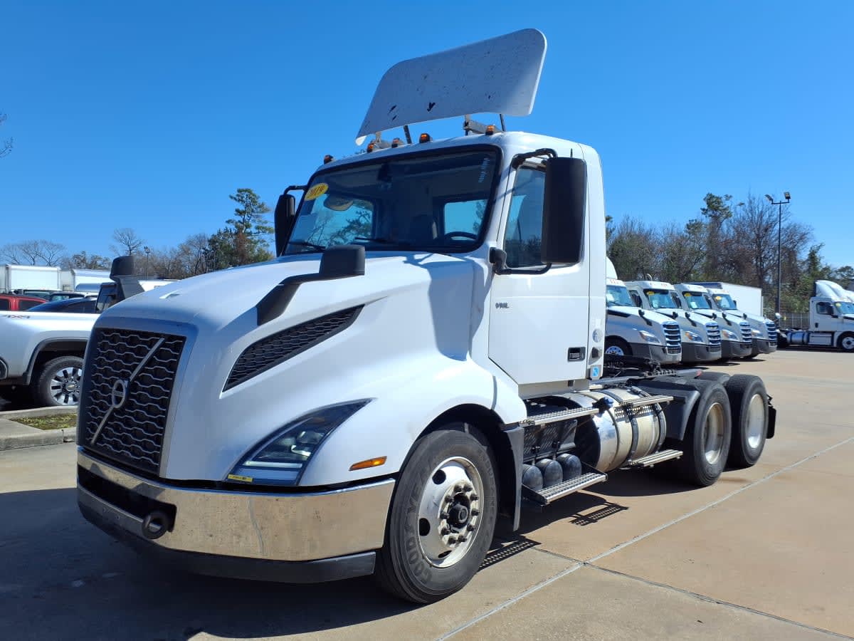 2019 Volvo VNL64T-300 239619