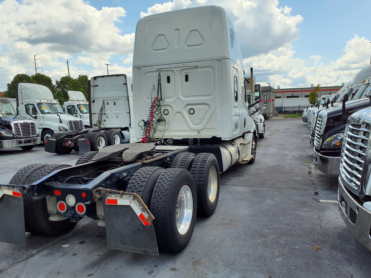 2020 Freightliner/Mercedes NEW CASCADIA PX12664 239638