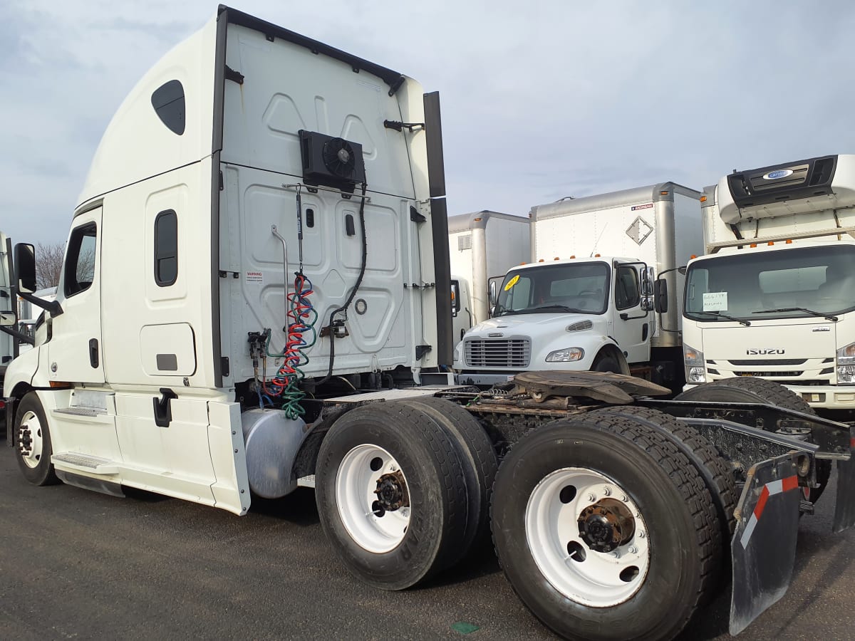 2020 Freightliner/Mercedes NEW CASCADIA PX12664 239685