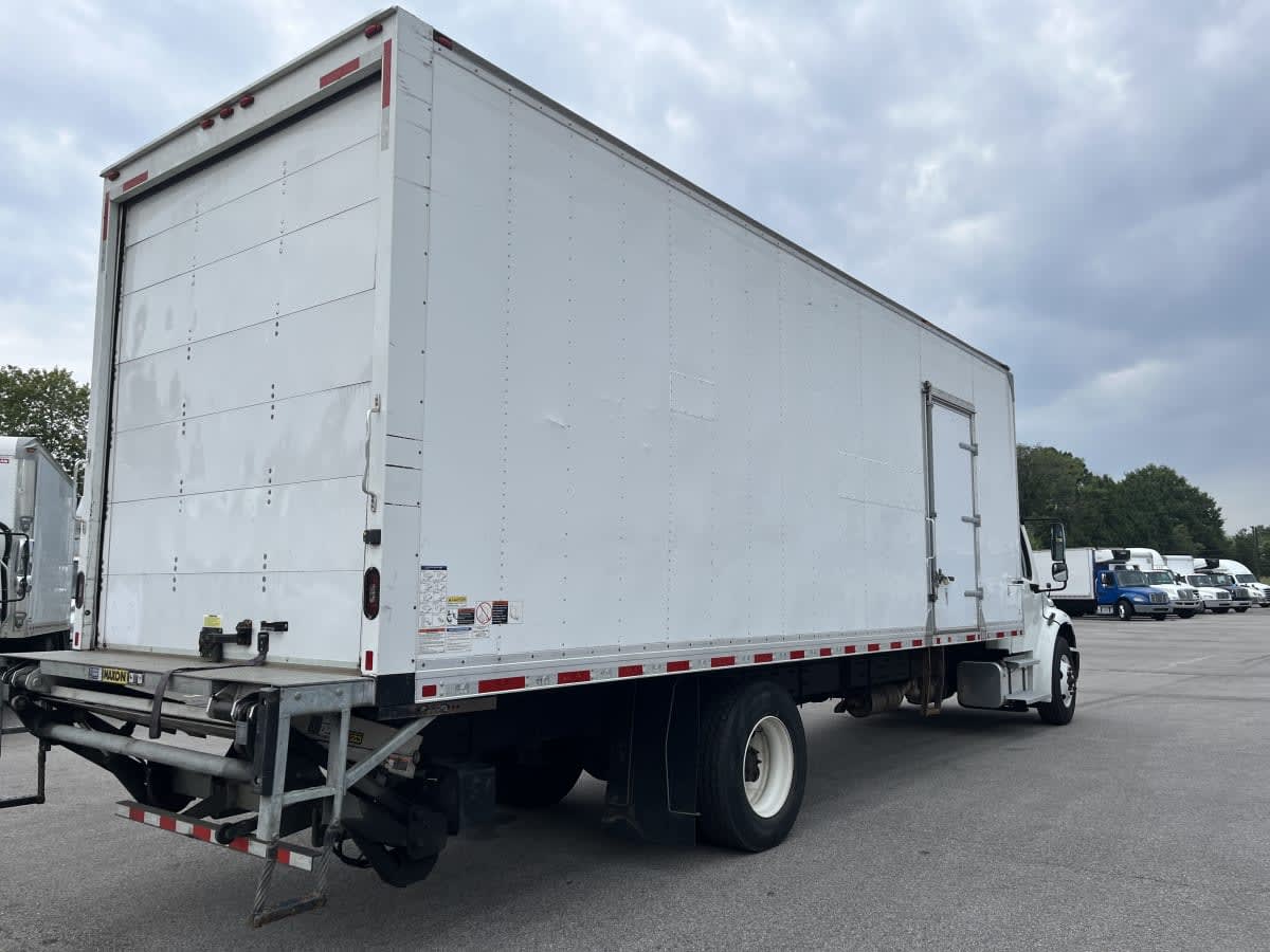 2020 Freightliner M2 106 in Beltsville, MD — photo 4