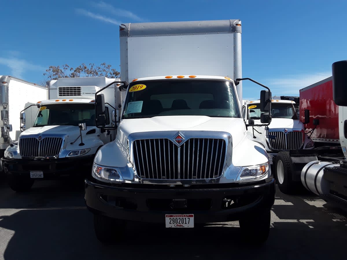 2019 Navistar International MV607 (4X2) 239813