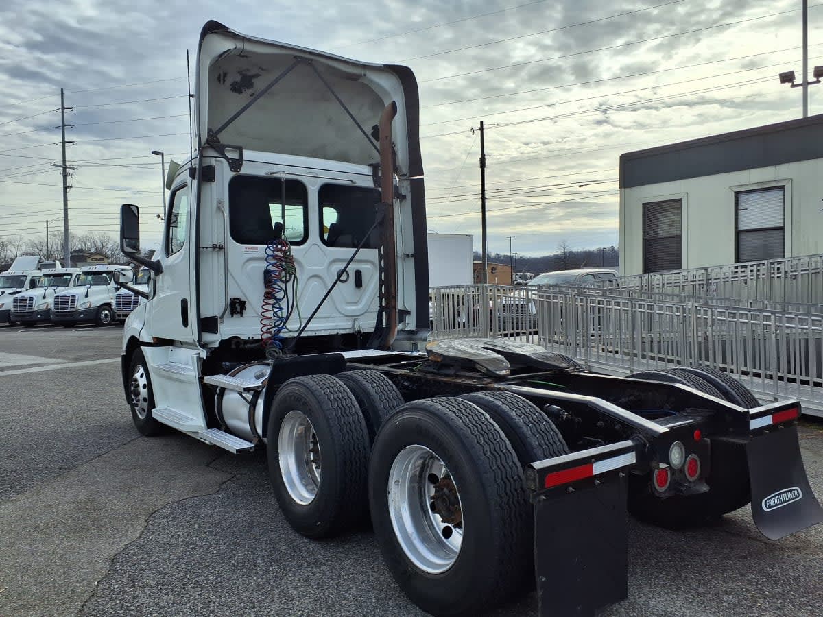 2020 Freightliner/Mercedes NEW CASCADIA PX12664 239921