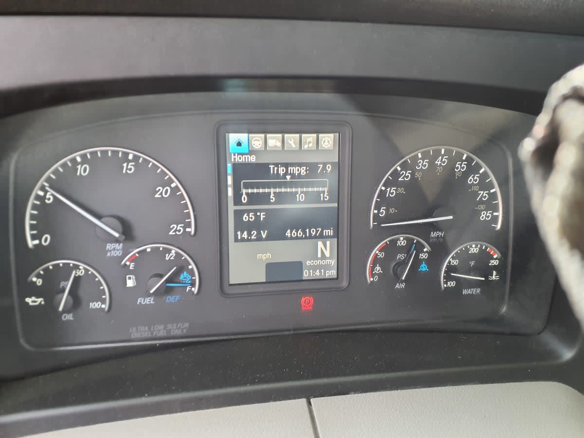 2020 Freightliner - image 10