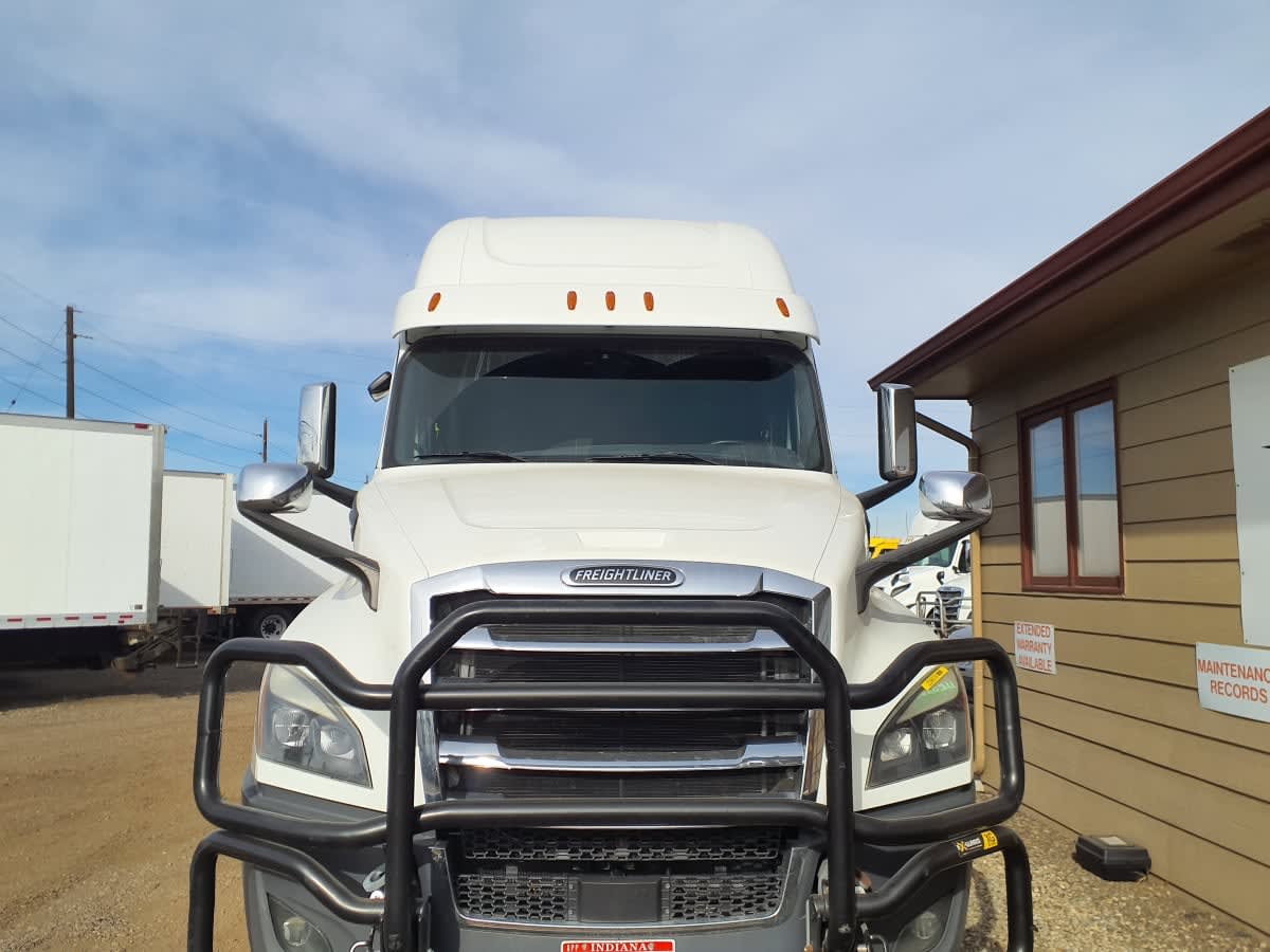 2020 Freightliner - image 2