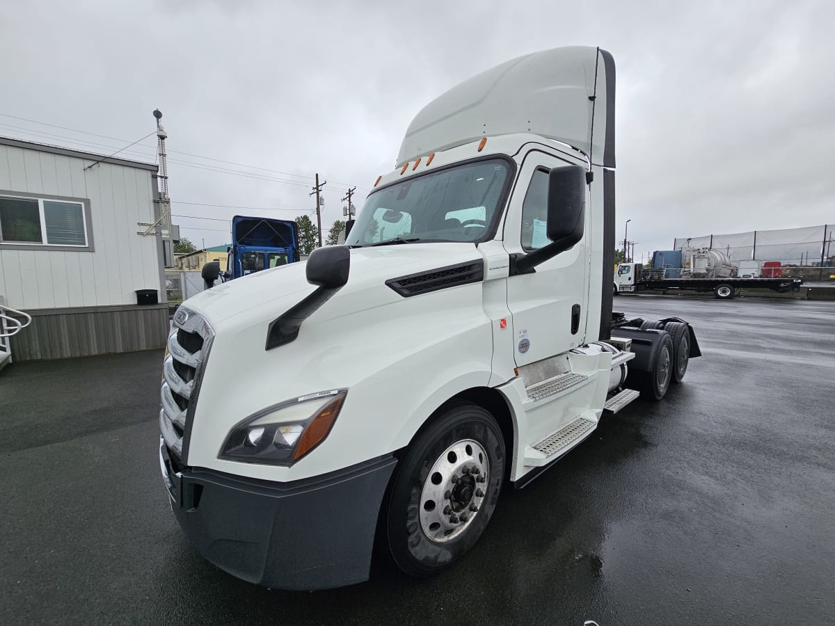 2020 Freightliner/Mercedes NEW CASCADIA PX12664 239995