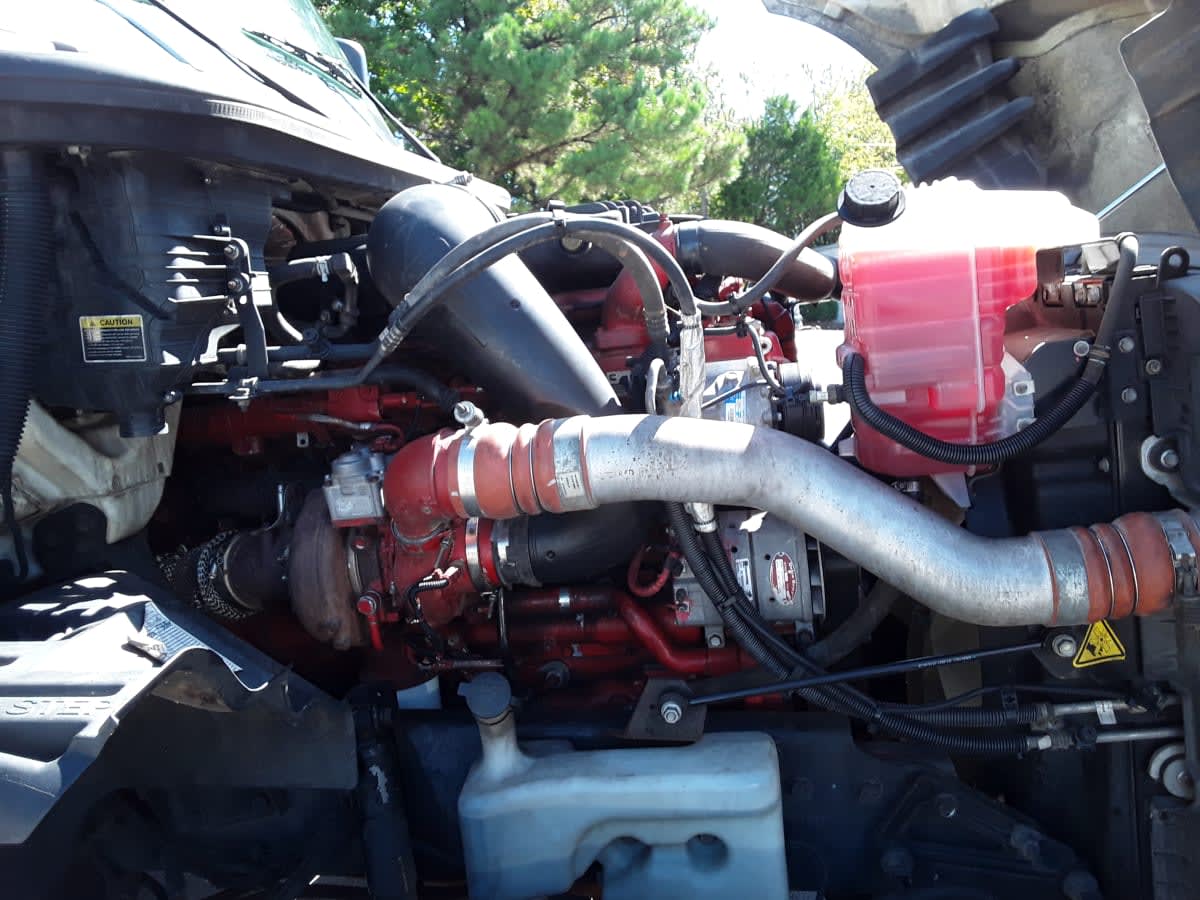 2020 Navistar International LT625 DAYCAB T/A 240093