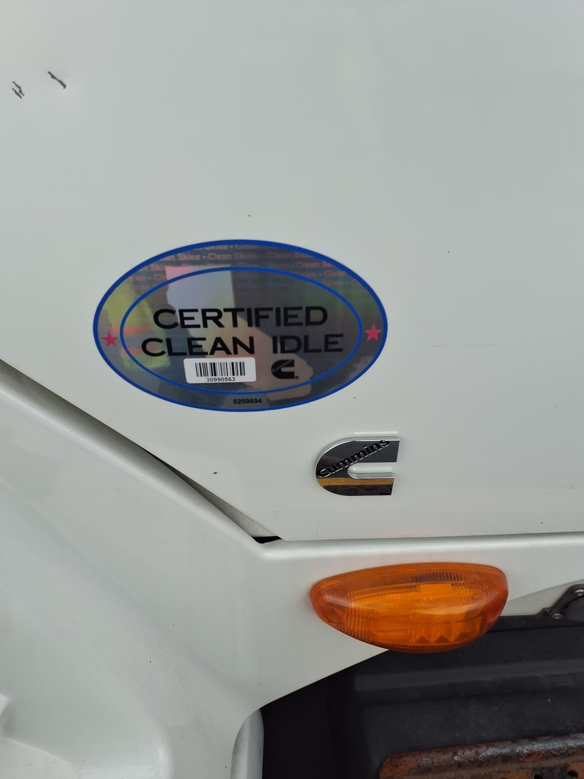 2020 Navistar International LT625 DAYCAB T/A 240099