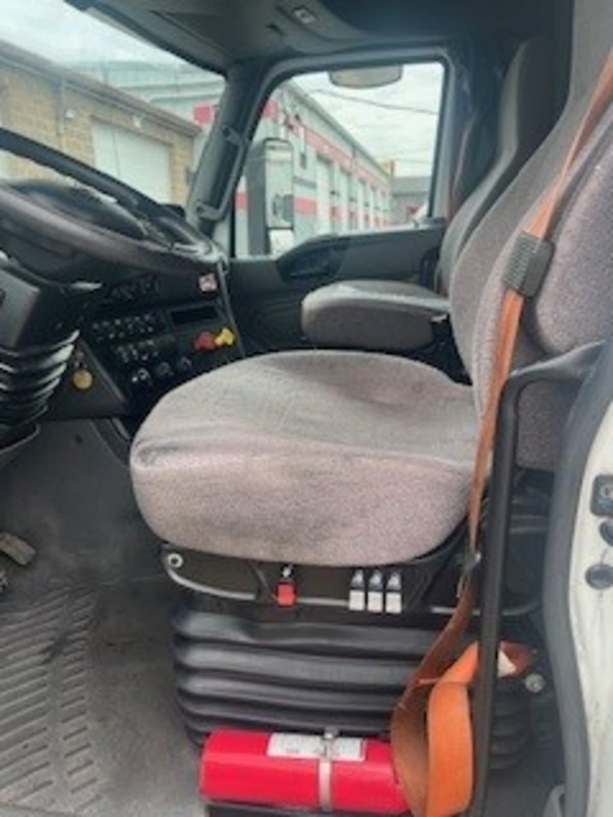 2020 International - image 12