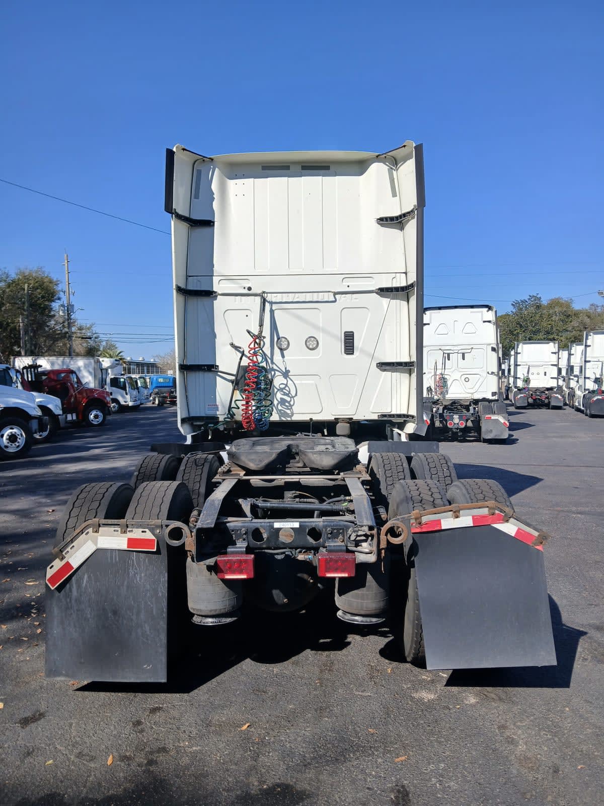 2020 International - image 5