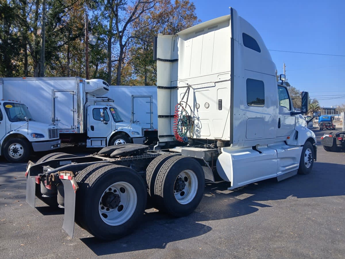 2020 International - image 4