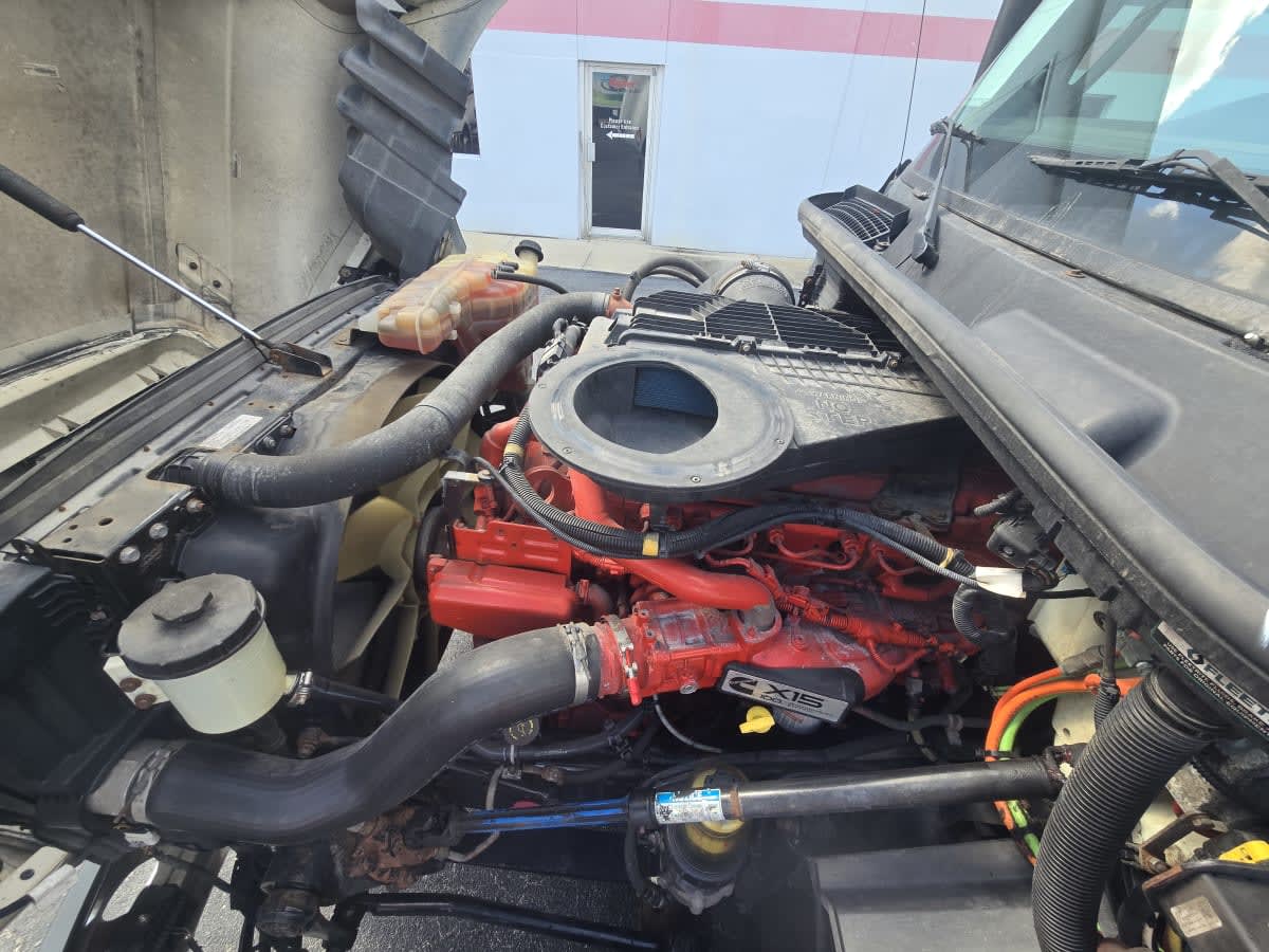 2020 Navistar International LT625 SLPR CAB 240116