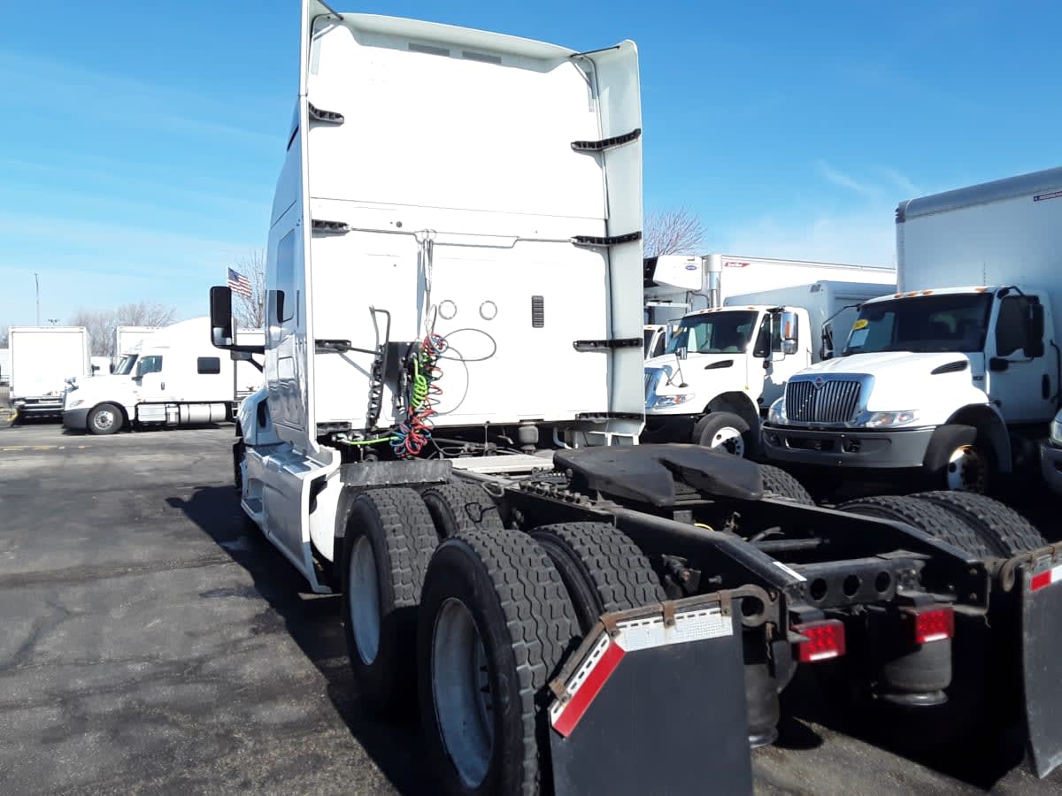 2020 Navistar International LT625 SLPR CAB 240132