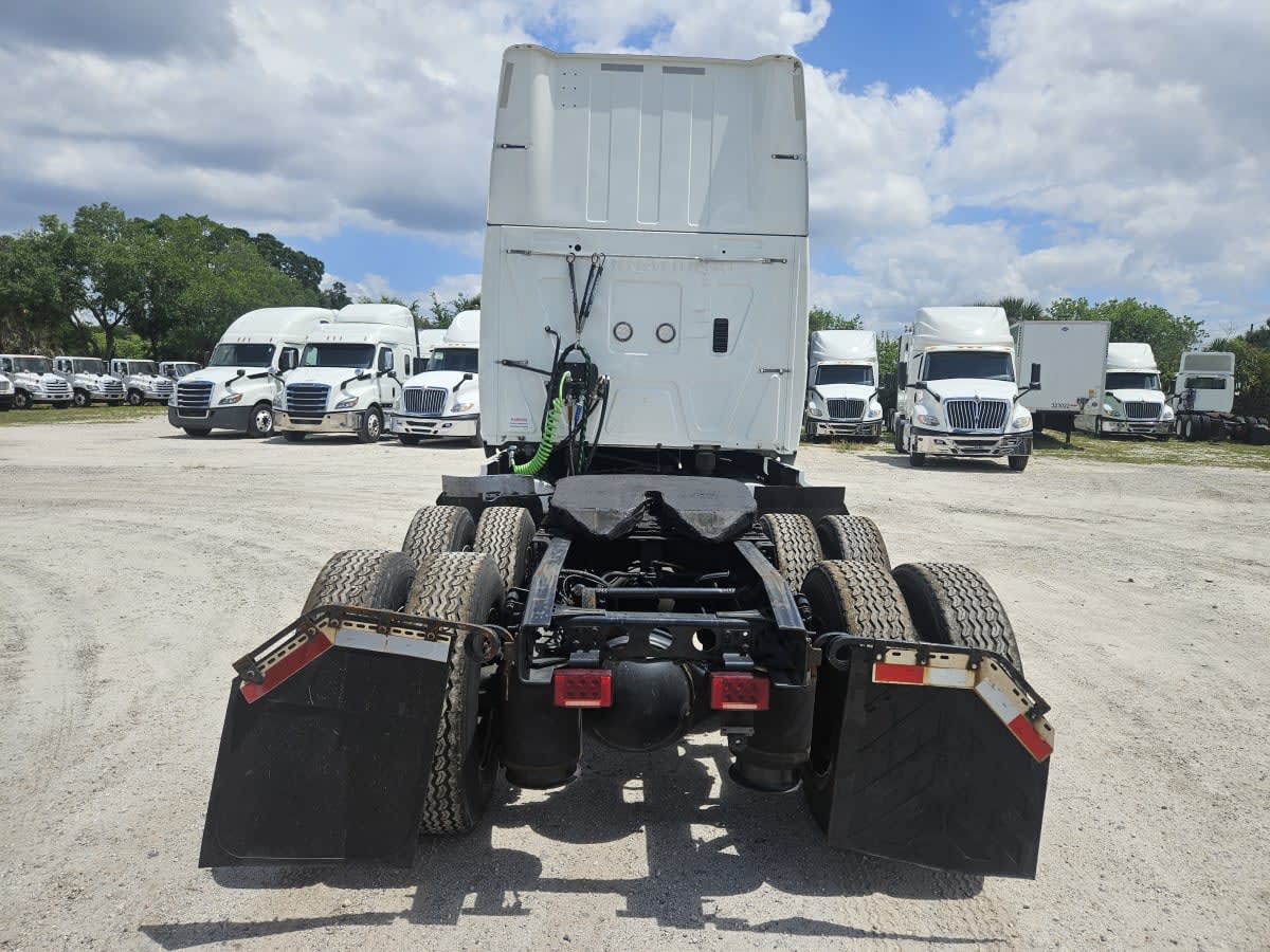 2020 Navistar International LT625 SLPR CAB 240136