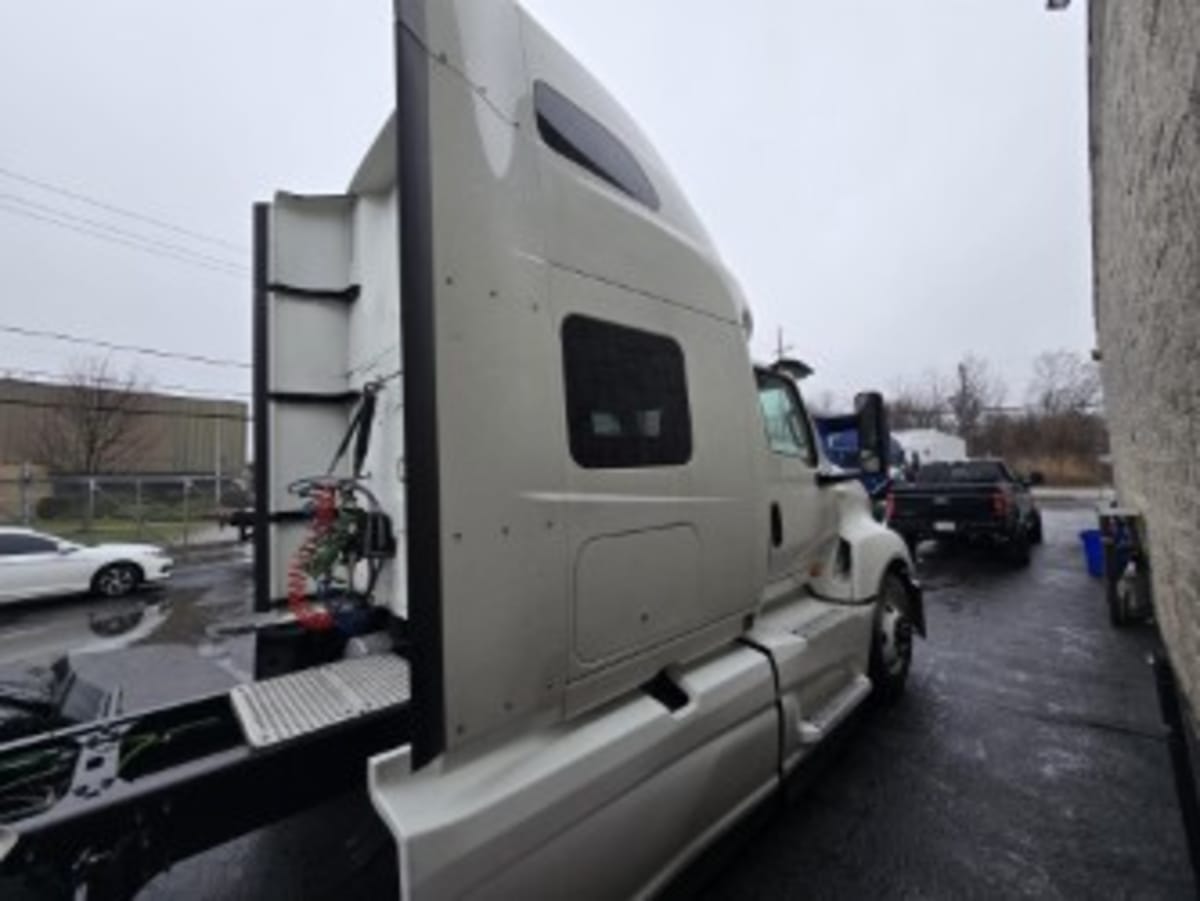 2020 Navistar International LT625 SLPR CAB 240140