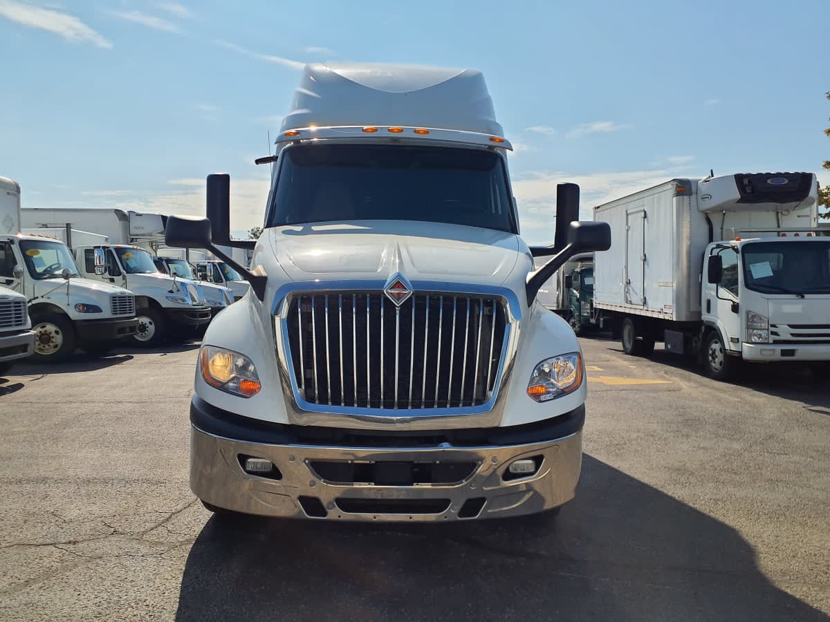 2020 Navistar International LT625 SLPR CAB 240148