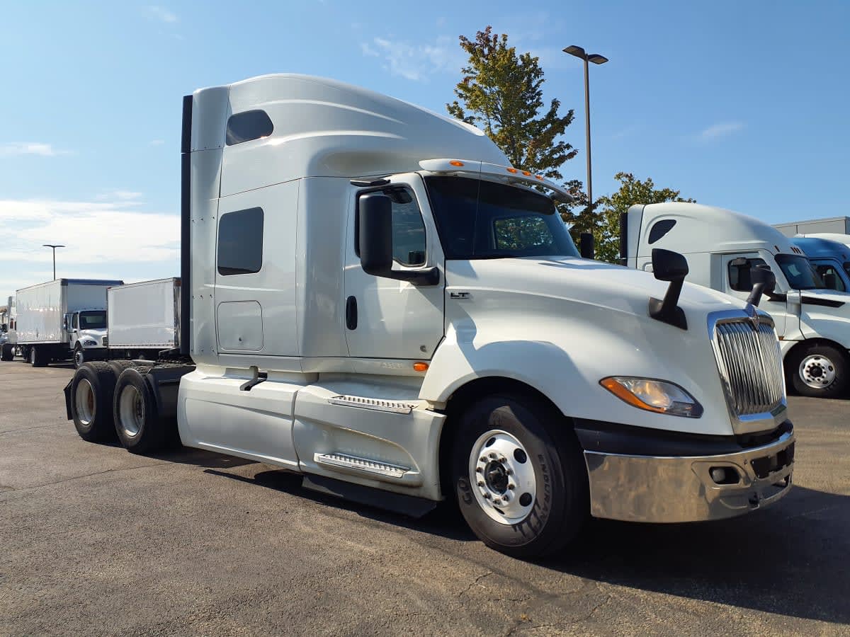 2020 Navistar International LT625 SLPR CAB 240148