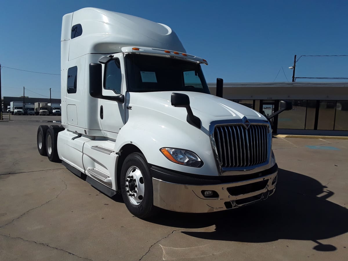 2020 Navistar International LT625 SLPR CAB 240151