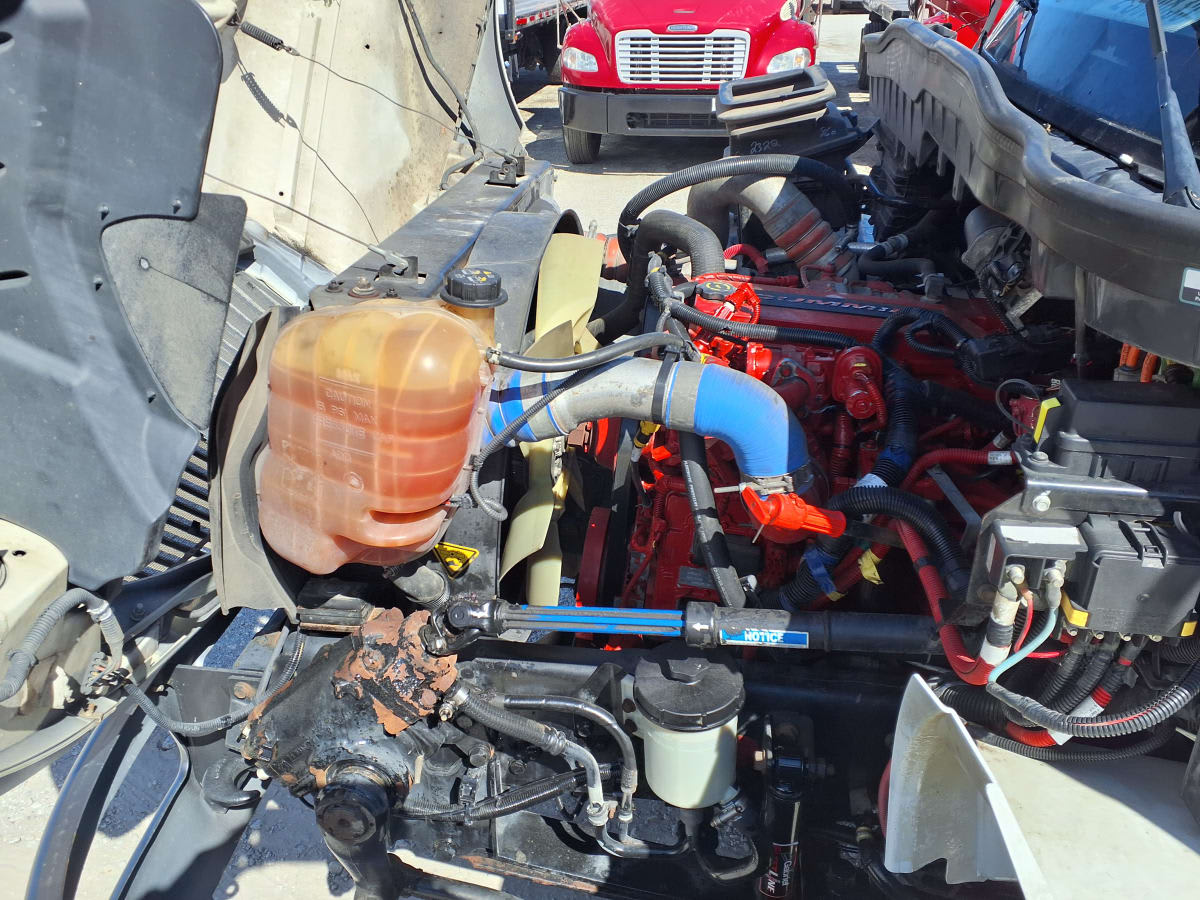 2019 Navistar International MV607 (4X2) 240195