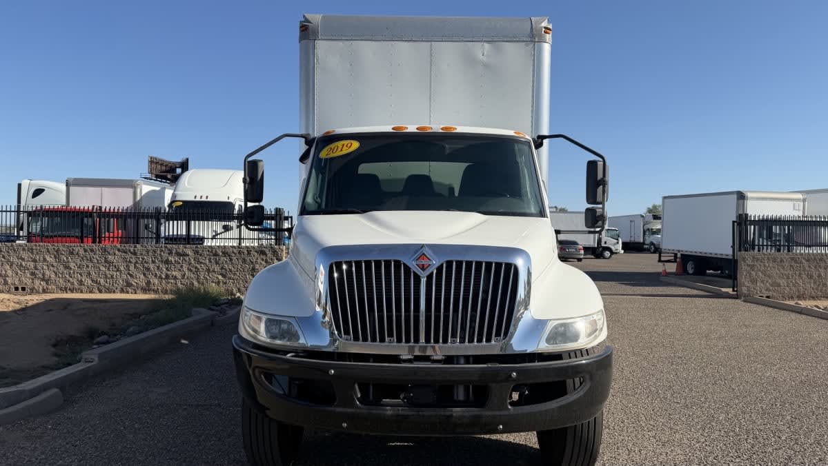 2019 International MV in Phoenix, AZ — photo 2