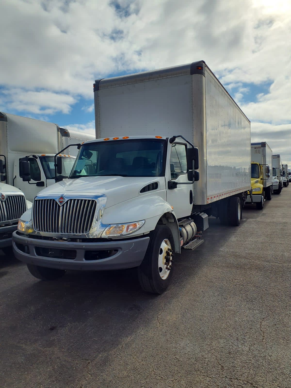 2019 Navistar International MV607 (4X2) 240280