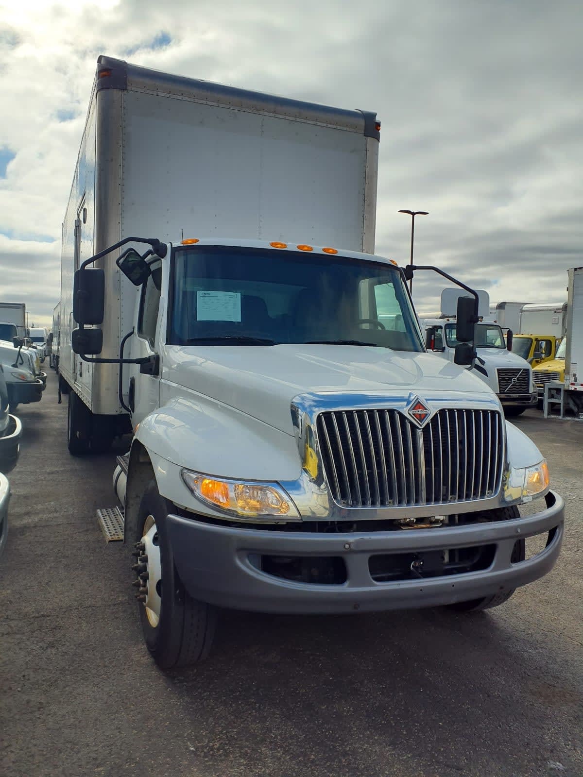 2019 Navistar International MV607 (4X2) 240280