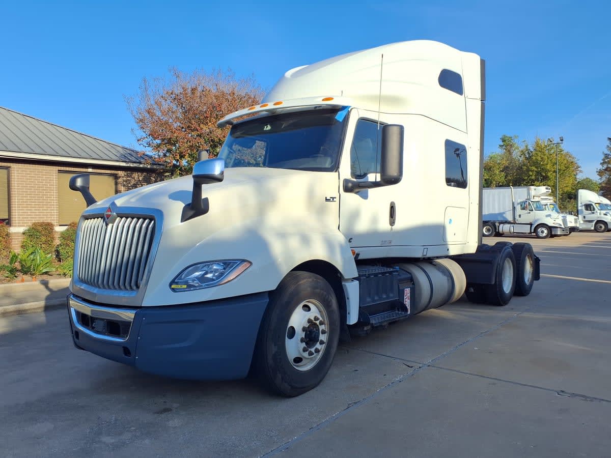 2020 Navistar International LT625 SLPR CAB 240608