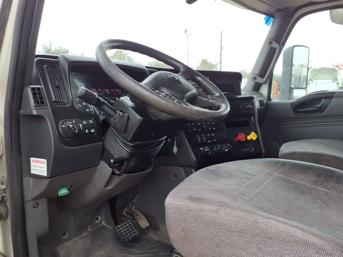 2020 Navistar International LT625 SLPR CAB 240608