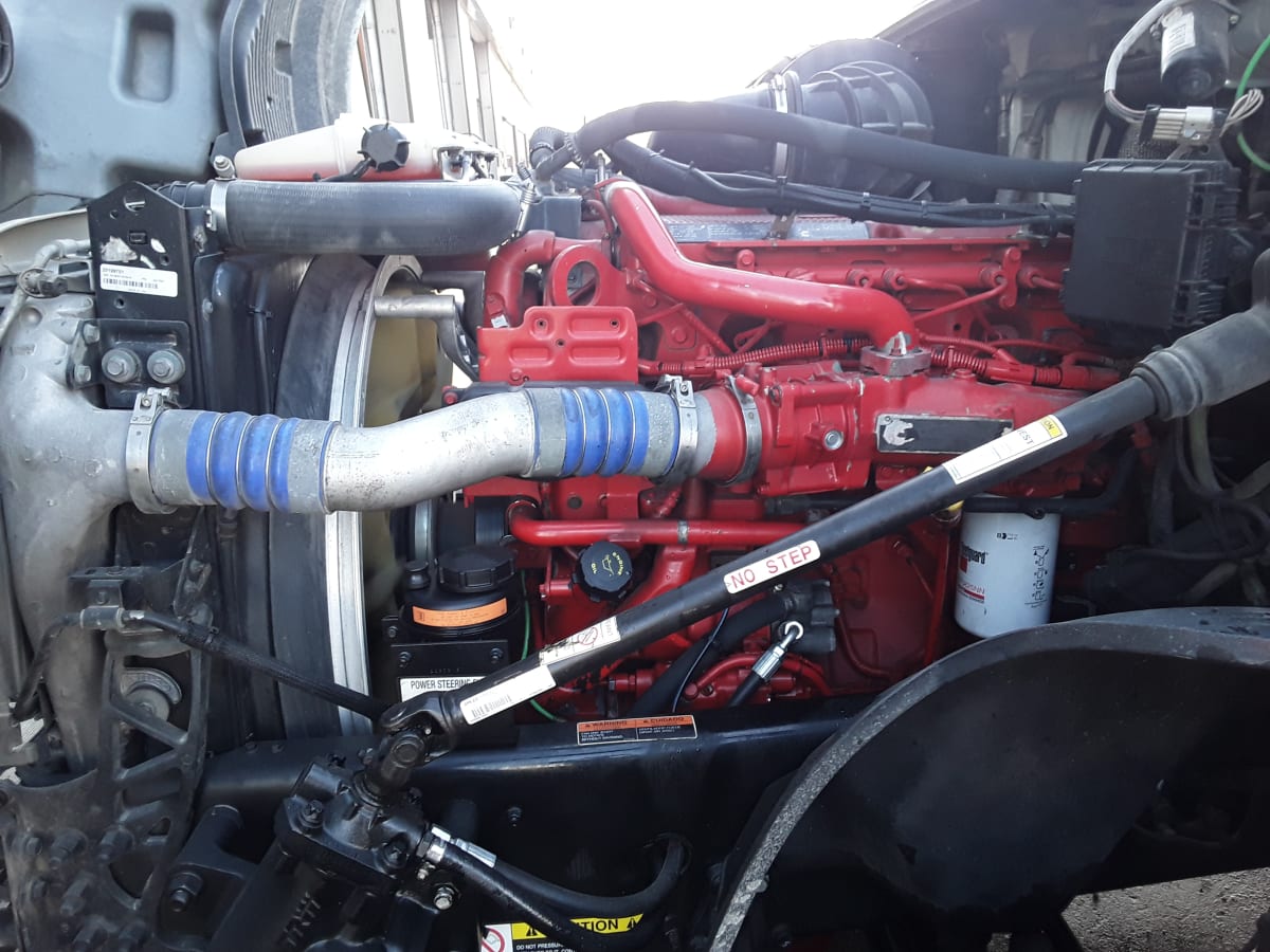 2020 Volvo VNL64T-760 240623