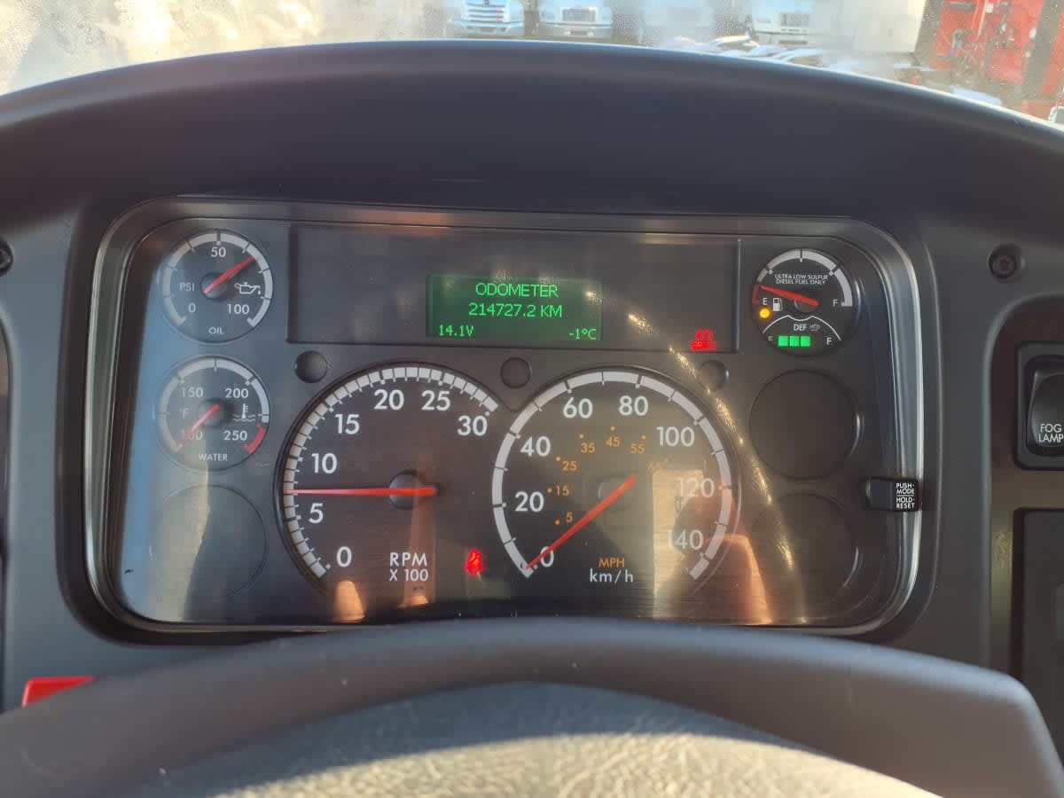 2020 Freightliner/Mercedes M2 106 240625