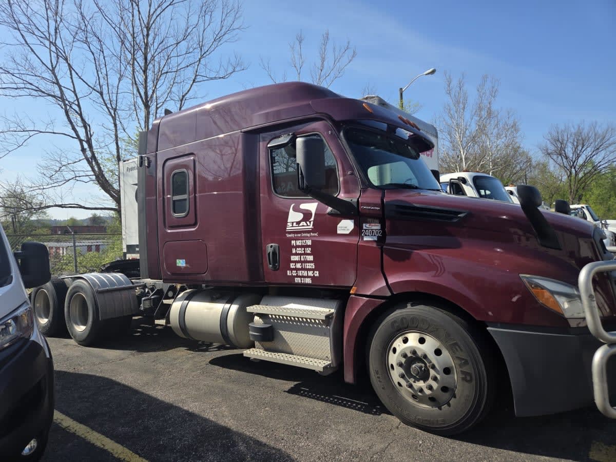 2020 Freightliner/Mercedes NEW CASCADIA PX12664 240702