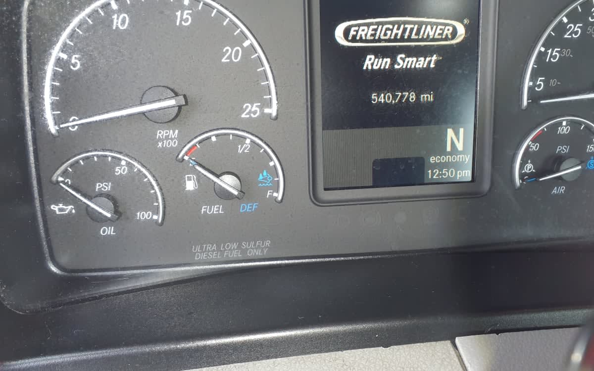 2019 Freightliner/Mercedes NEW CASCADIA PX12664 240779