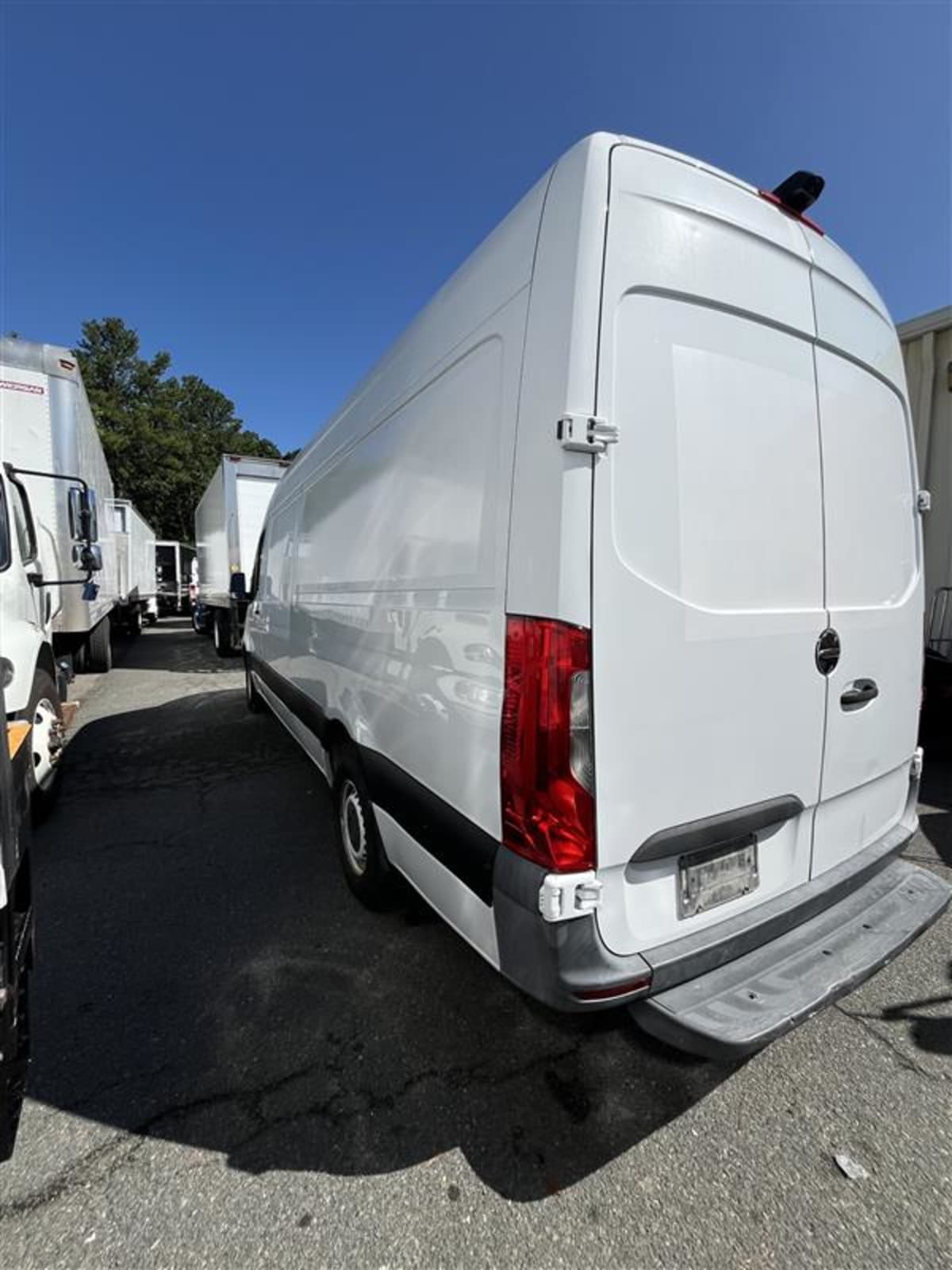2019 Mercedes-Benz 2500 240832