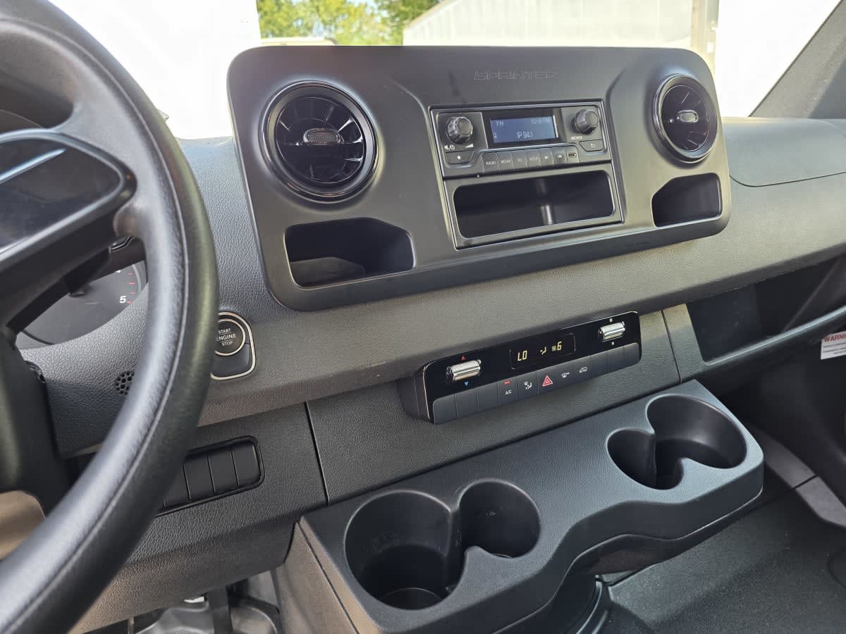 2019 Mercedes-Benz 2500 240836