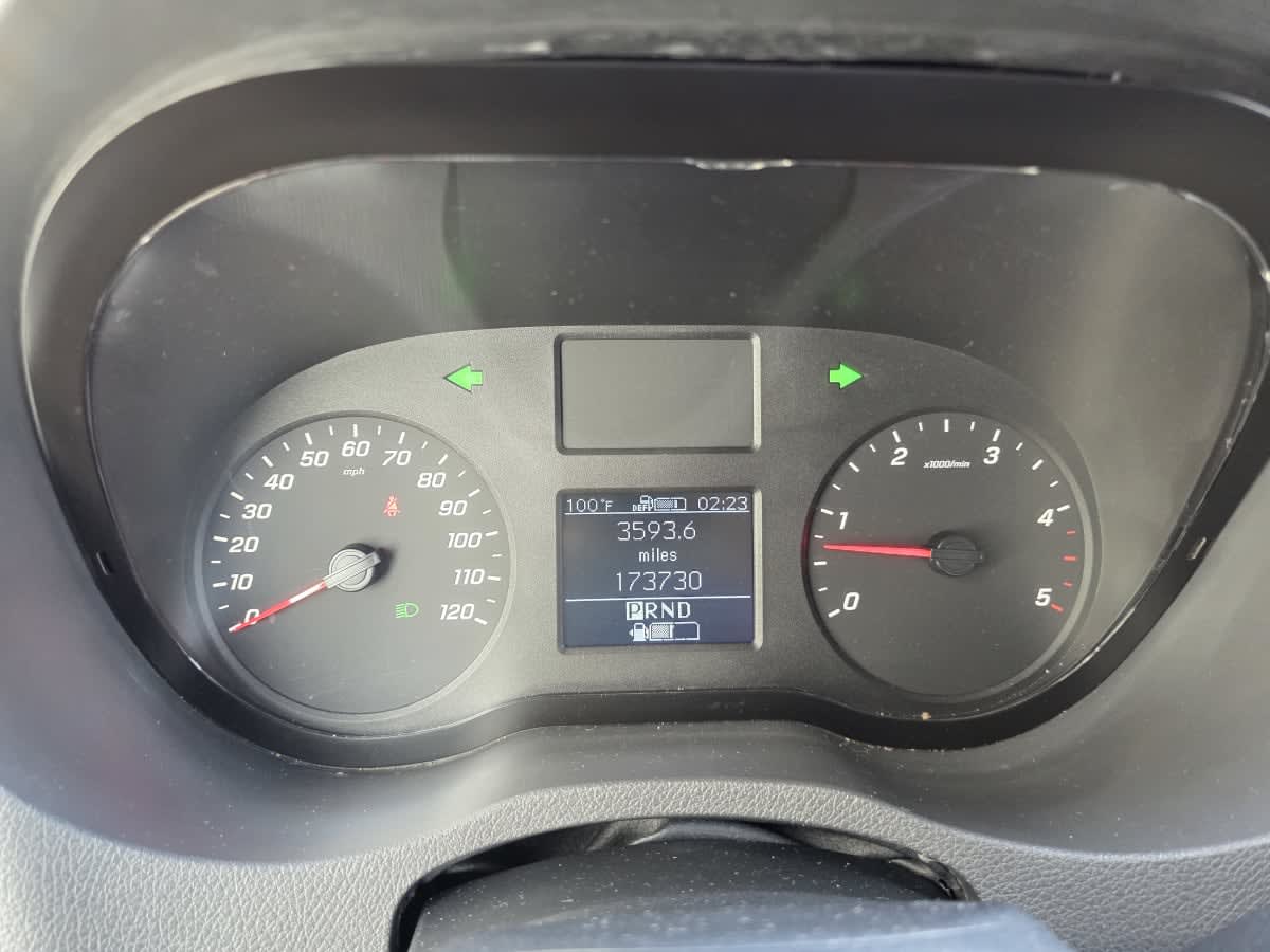 2019 Mercedes-Benz 2500 240836