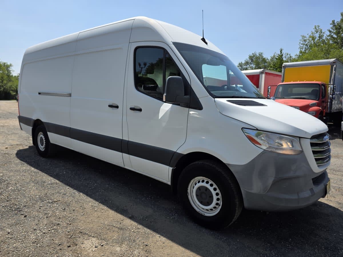 2019 Mercedes-Benz 2500 240836