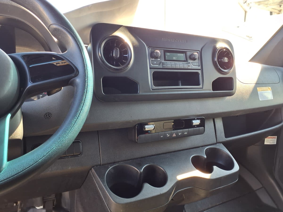 2019 Mercedes-Benz 2500 240839