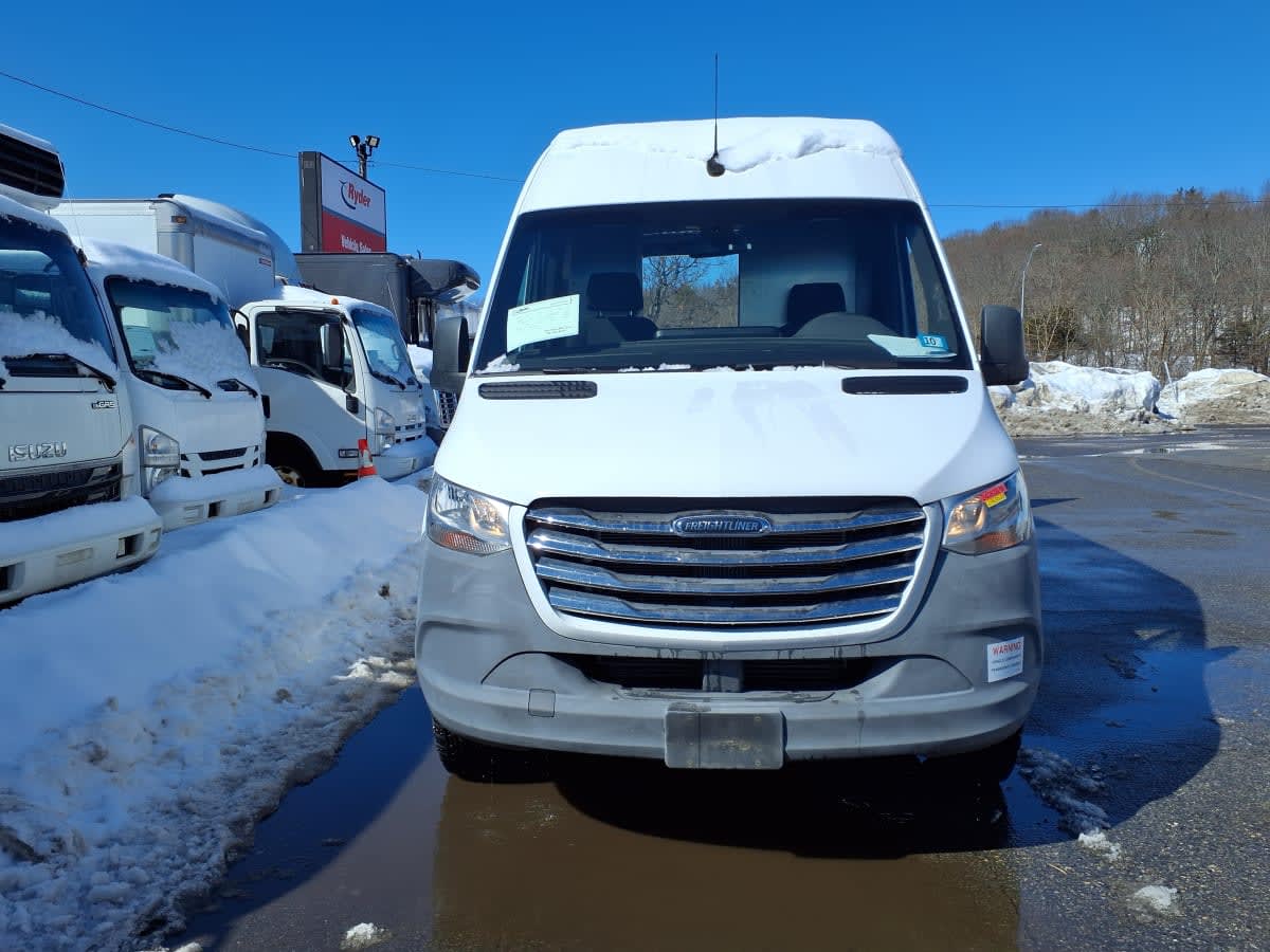 2019 Mercedes-Benz 2500 240839