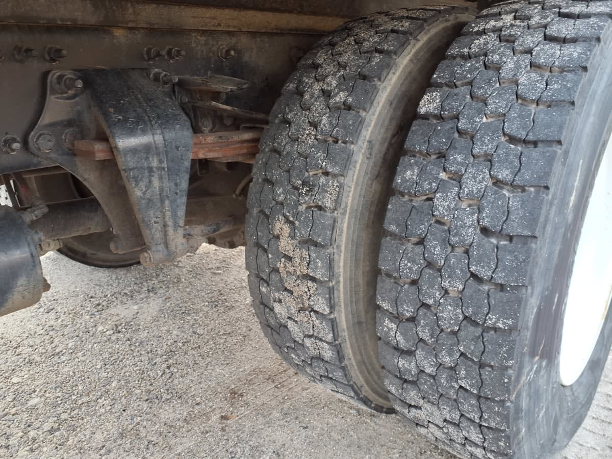 2020 Freightliner/Mercedes M2 106 240842