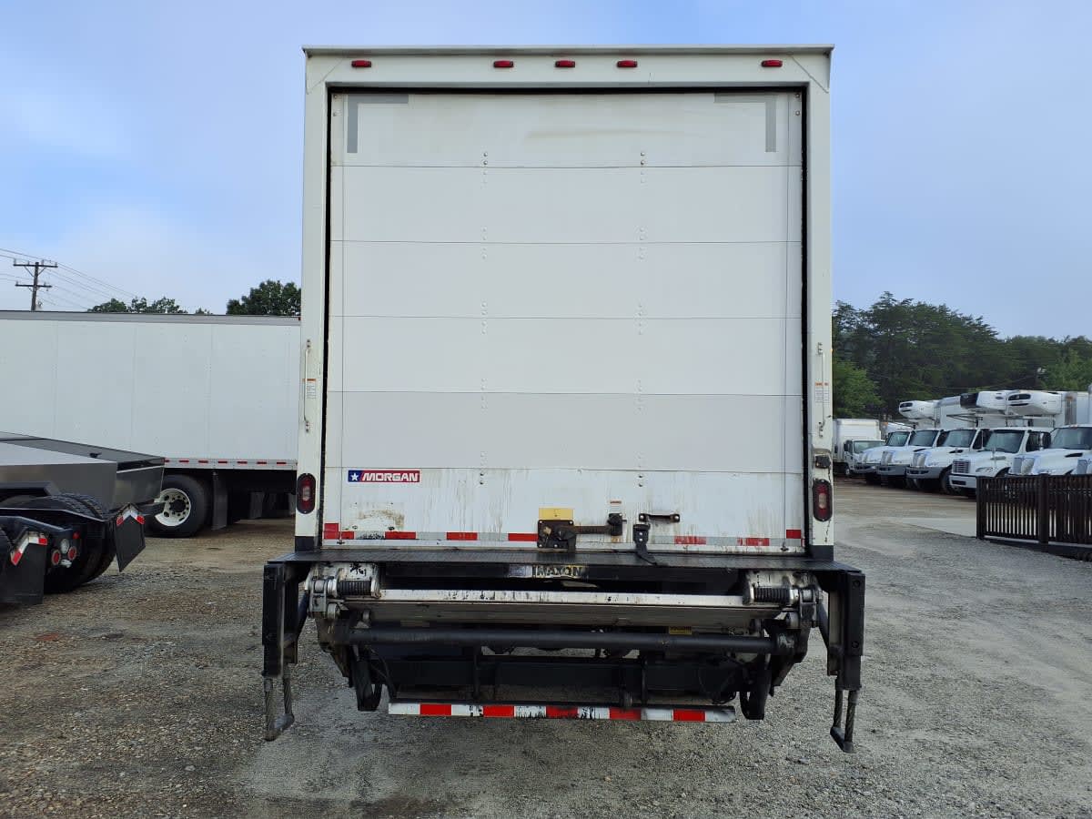 2020 Freightliner/Mercedes M2 106 240842