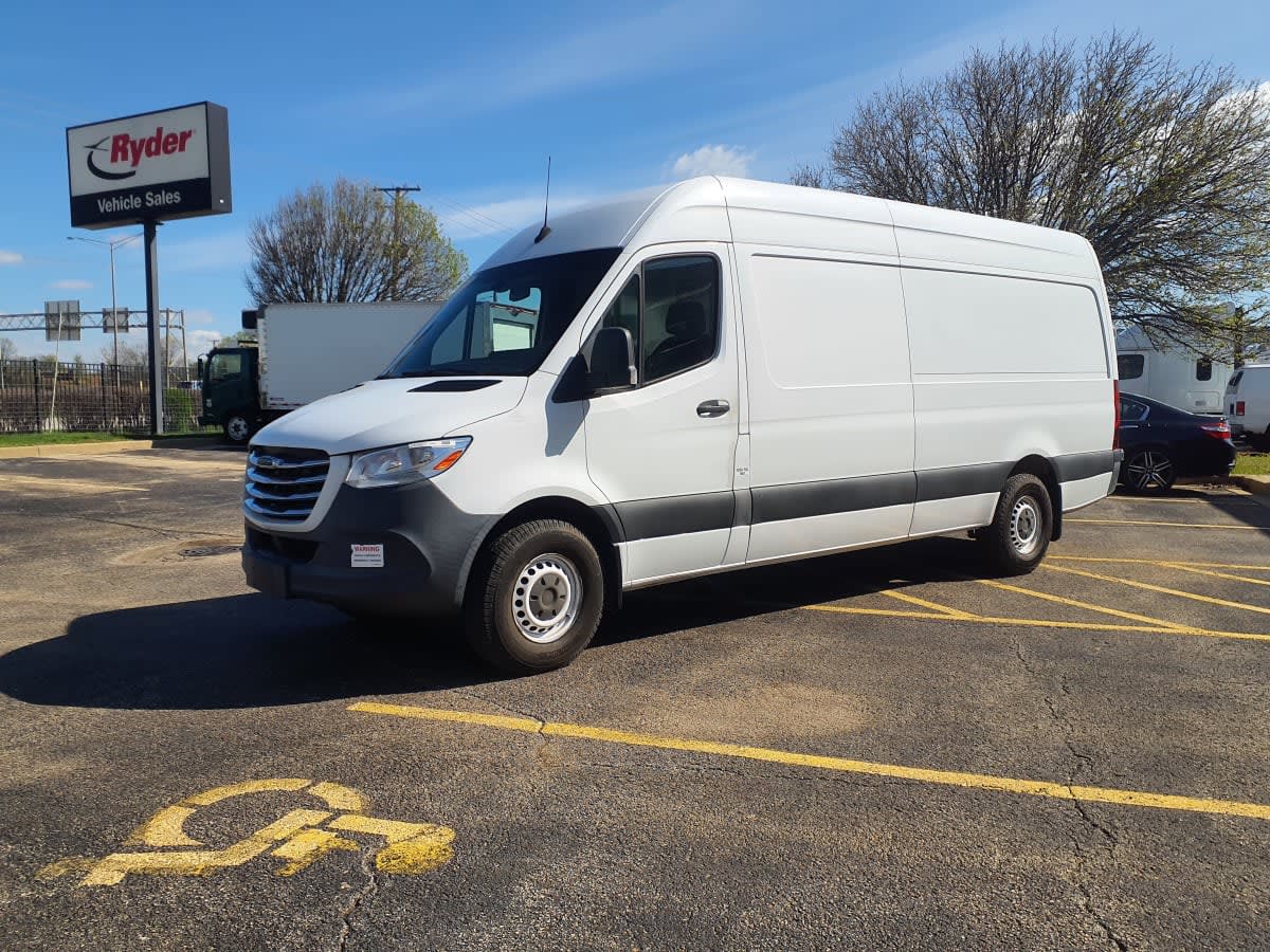 2019 Mercedes-Benz 2500 240907