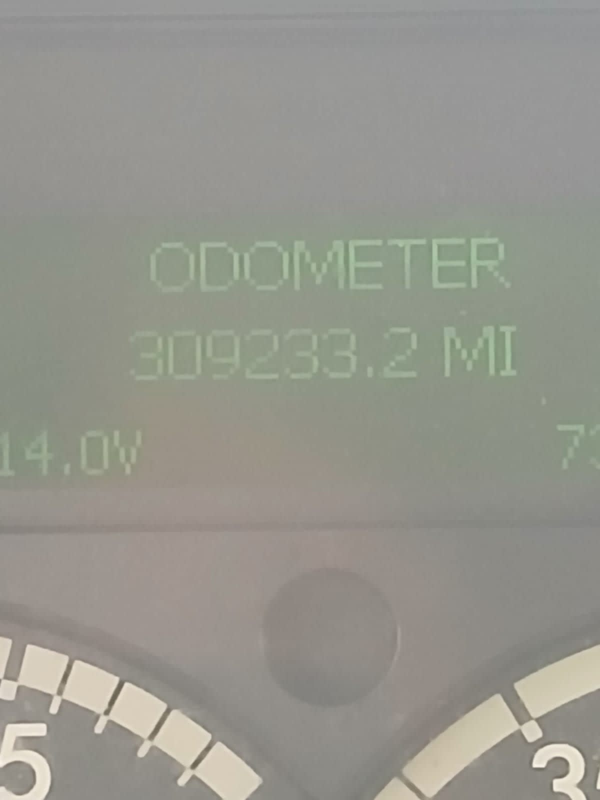 2020 Freightliner/Mercedes M2 106 240943