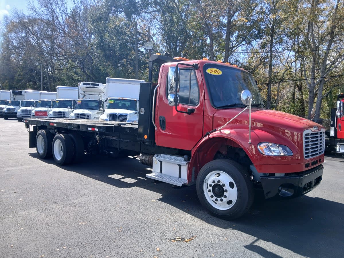 2020 Freightliner/Mercedes M2 106 240943