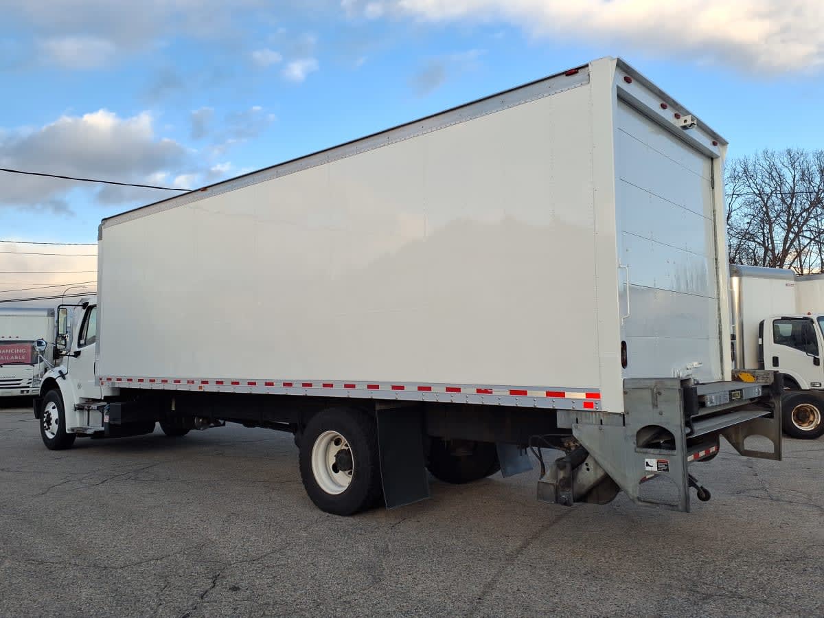 2020 Freightliner/Mercedes M2 106 240971