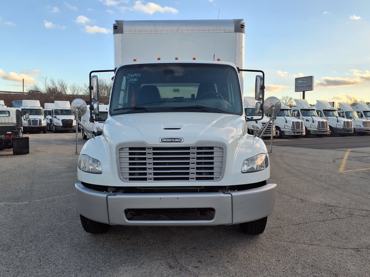 2020 Freightliner/Mercedes M2 106 240971