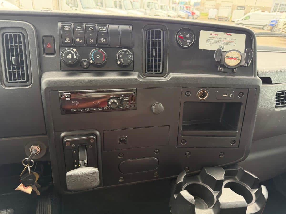 2020 Navistar International MV607 (4X2) 241083